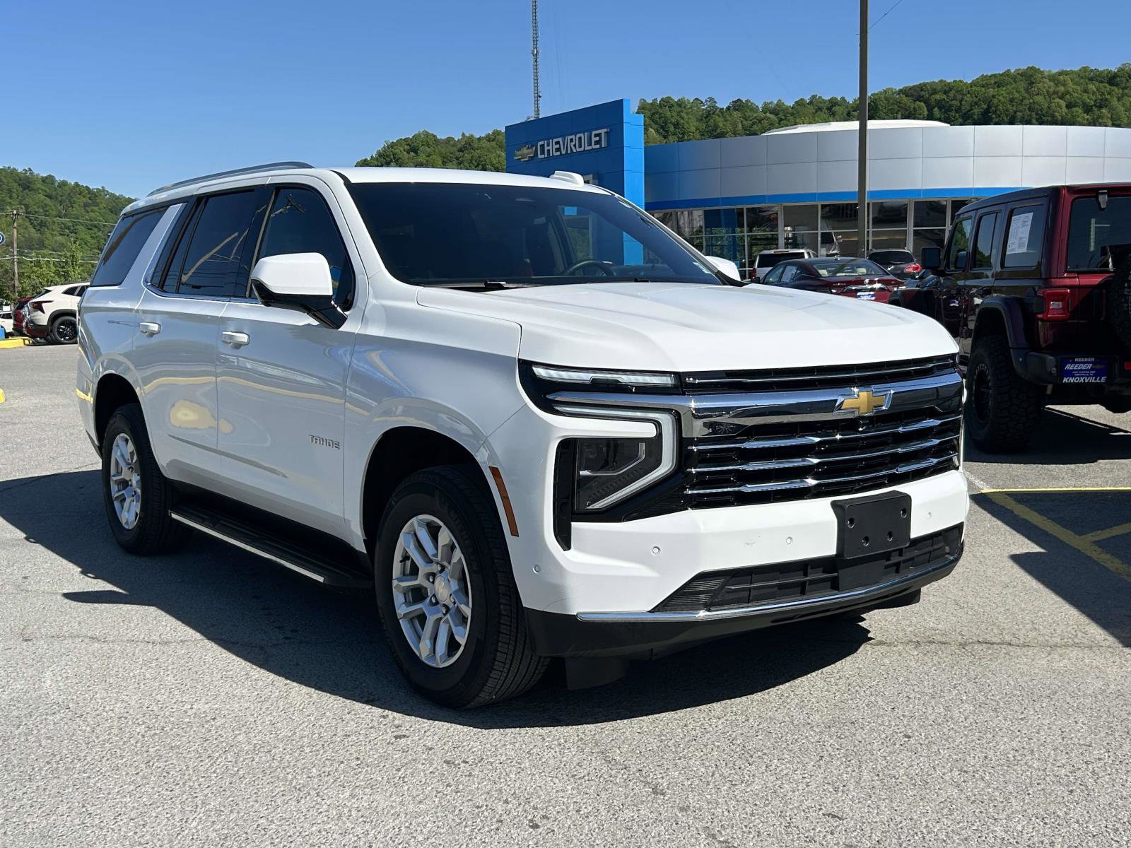 Used 2025 Chevrolet Tahoe LT AWD/4WD image 1