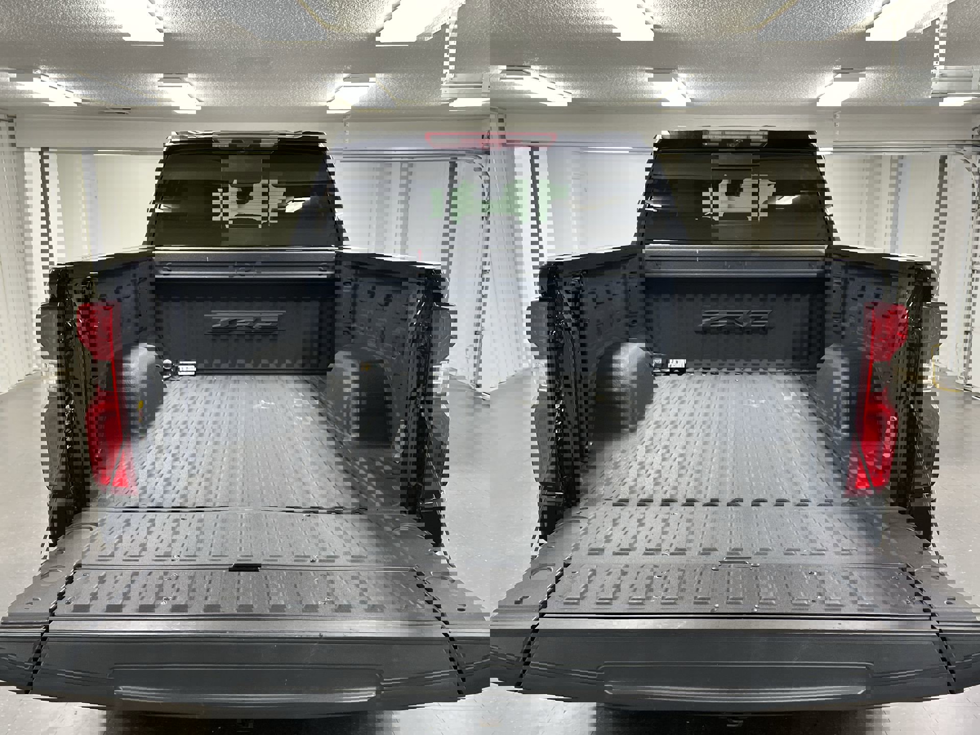 Certified 2024 Chevrolet Silverado 1500 ZR2 w/ ZR2 Bison Edition image 97