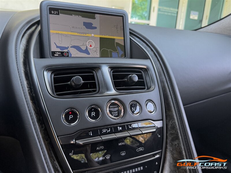 Used 2019 Aston Martin DBS Superleggera RWD image 17
