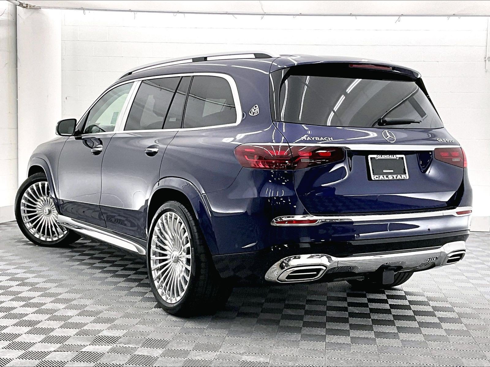 New 2026 Mercedes-Benz Maybach GLS 600 4MATIC image 2