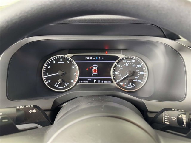 Used 2025 Nissan Pathfinder S image 3