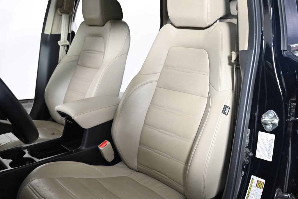 Used 2018 Honda CR-V Touring image 22
