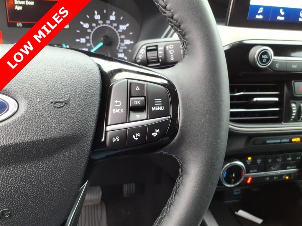 Certified 2022 Ford Escape SEL AWD/4WD image 19
