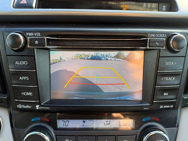 Used 2017 Toyota RAV4 XLE AWD/4WD image 22