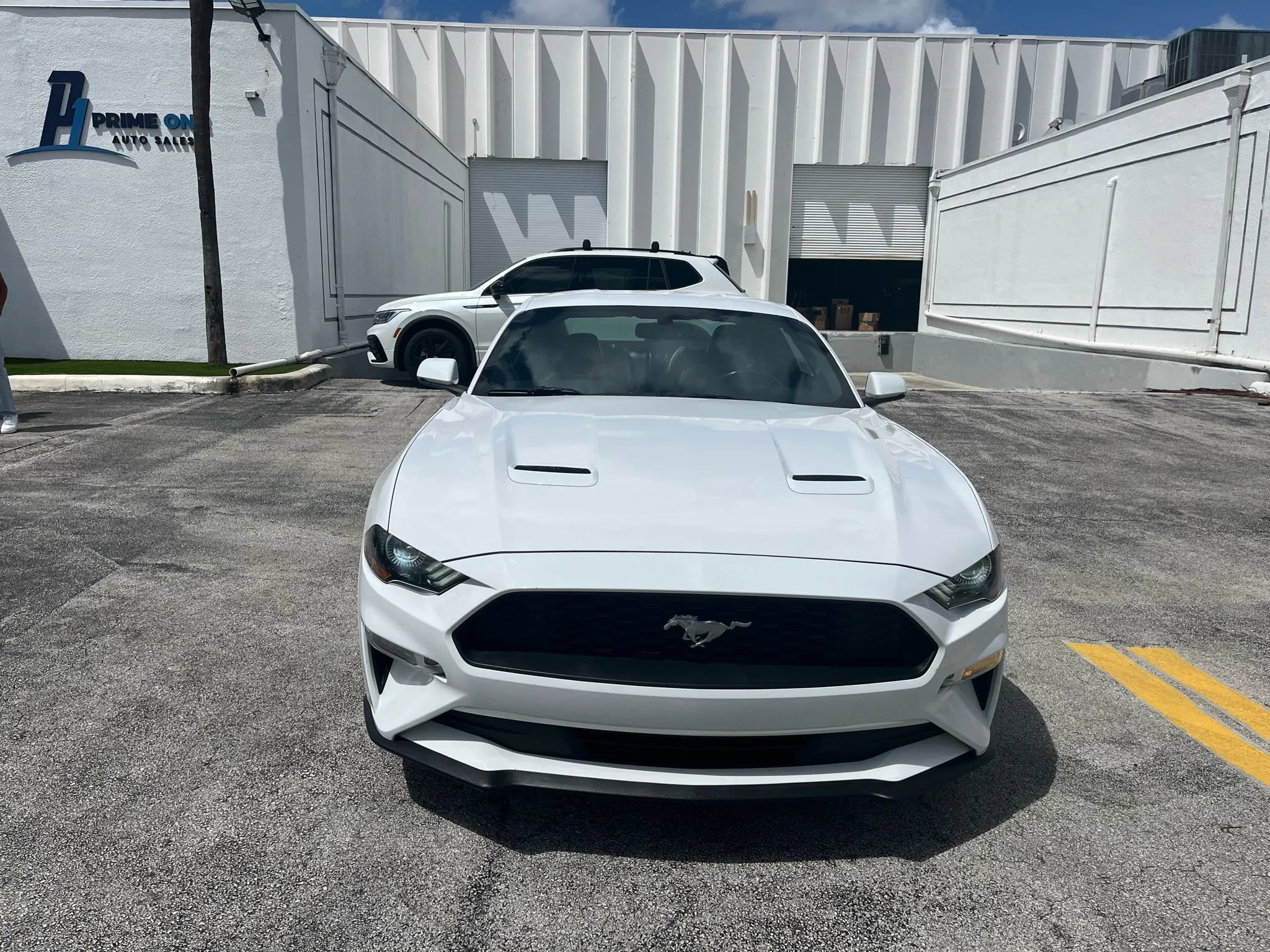 Used 2020 Ford Mustang Premium image 3