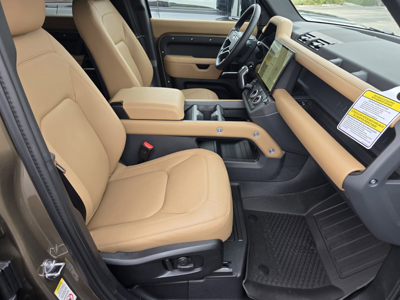 New 2026 Land Rover Defender 110 S image 3