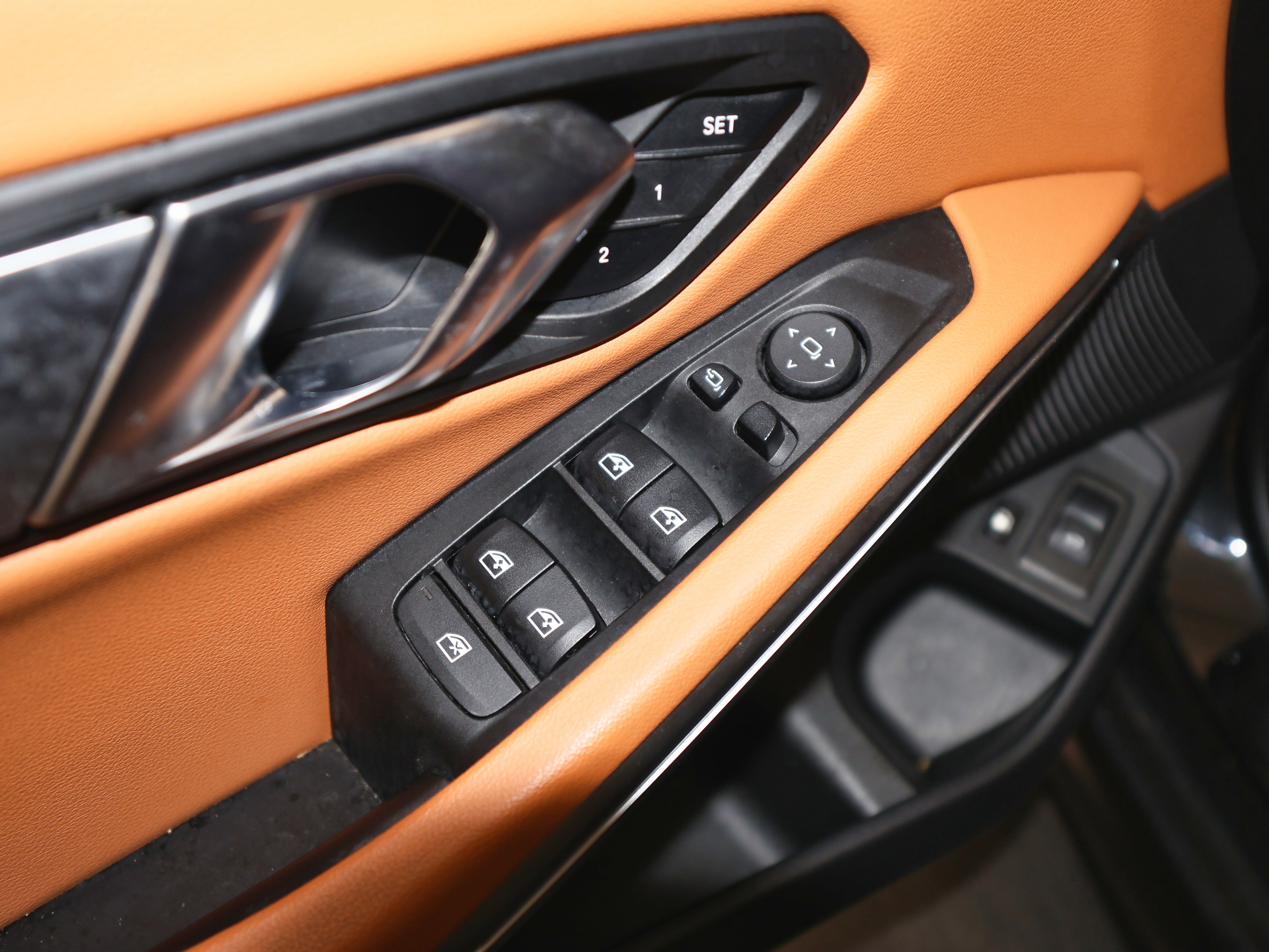 Used 2022 BMW 330e xDrive w/ M Sport Package image 19