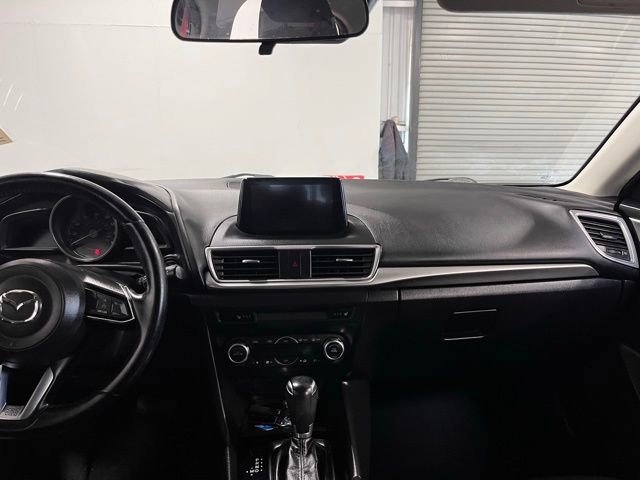 Used 2017 MAZDA MAZDA3 Touring FWD image 20