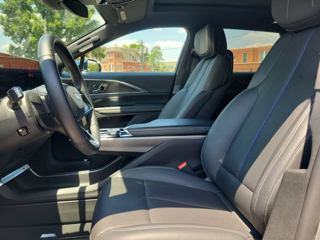 Certified 2024 Cadillac Lyriq Sport AWD/4WD image 21