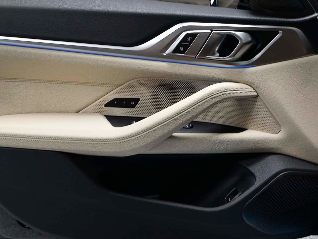 Certified 2025 BMW i4 eDrive40 w/ Parking Assistance Package image 6