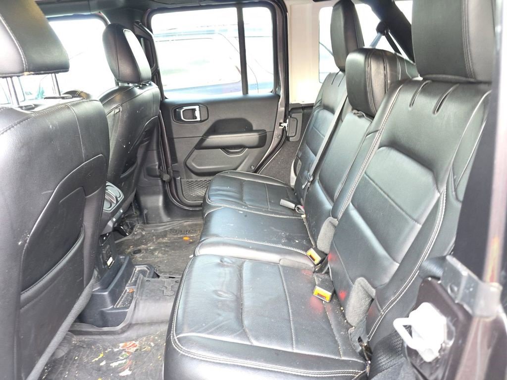 Used 2021 Jeep Wrangler Unlimited Sahara image 13