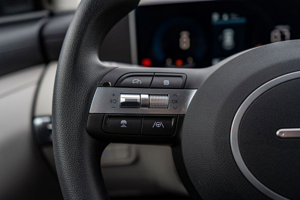 New 2026 Hyundai Tucson SEL image 25