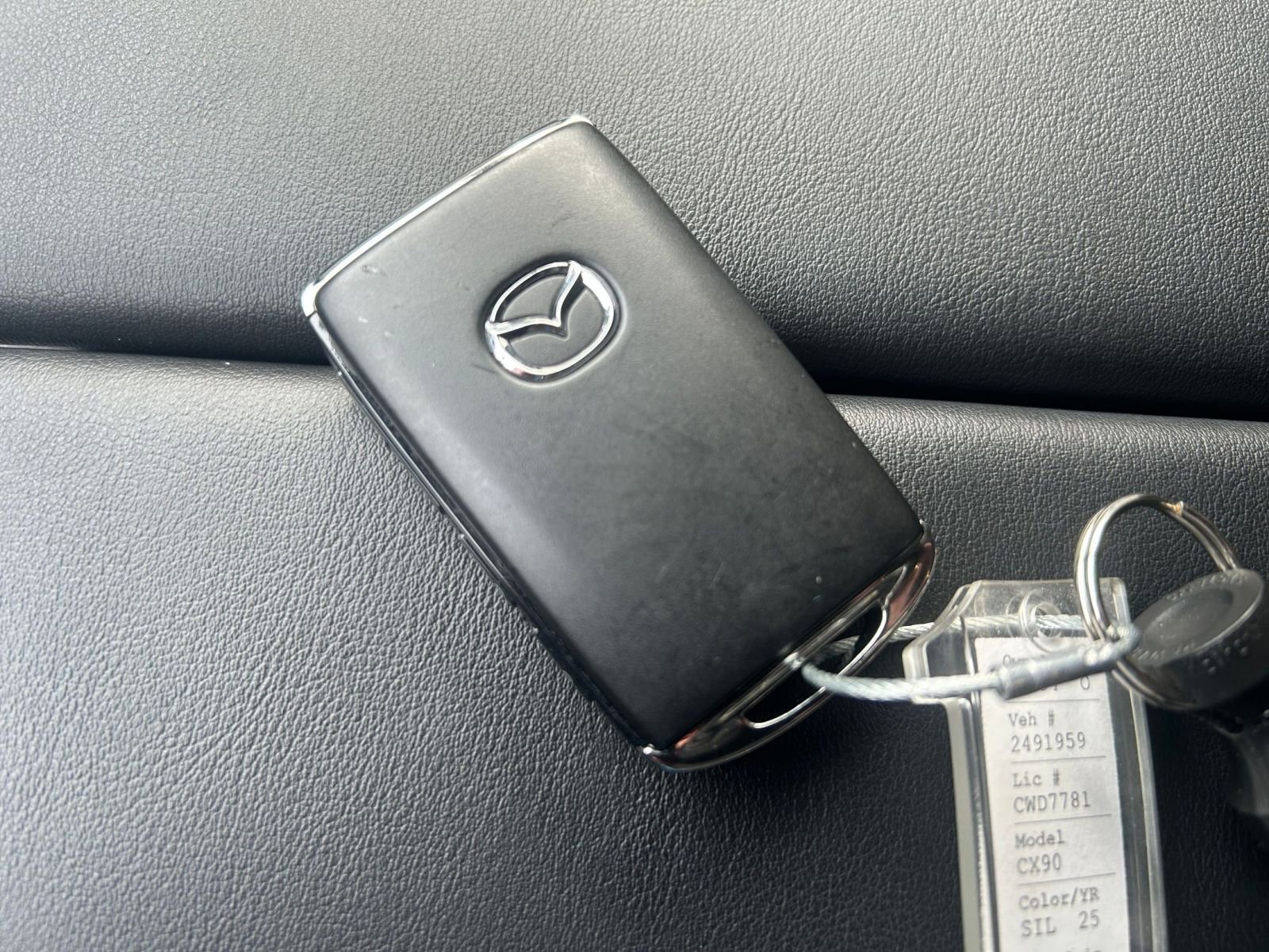 Used 2025 MAZDA CX-90 3.3 Turbo w/ Preferred Package image 22