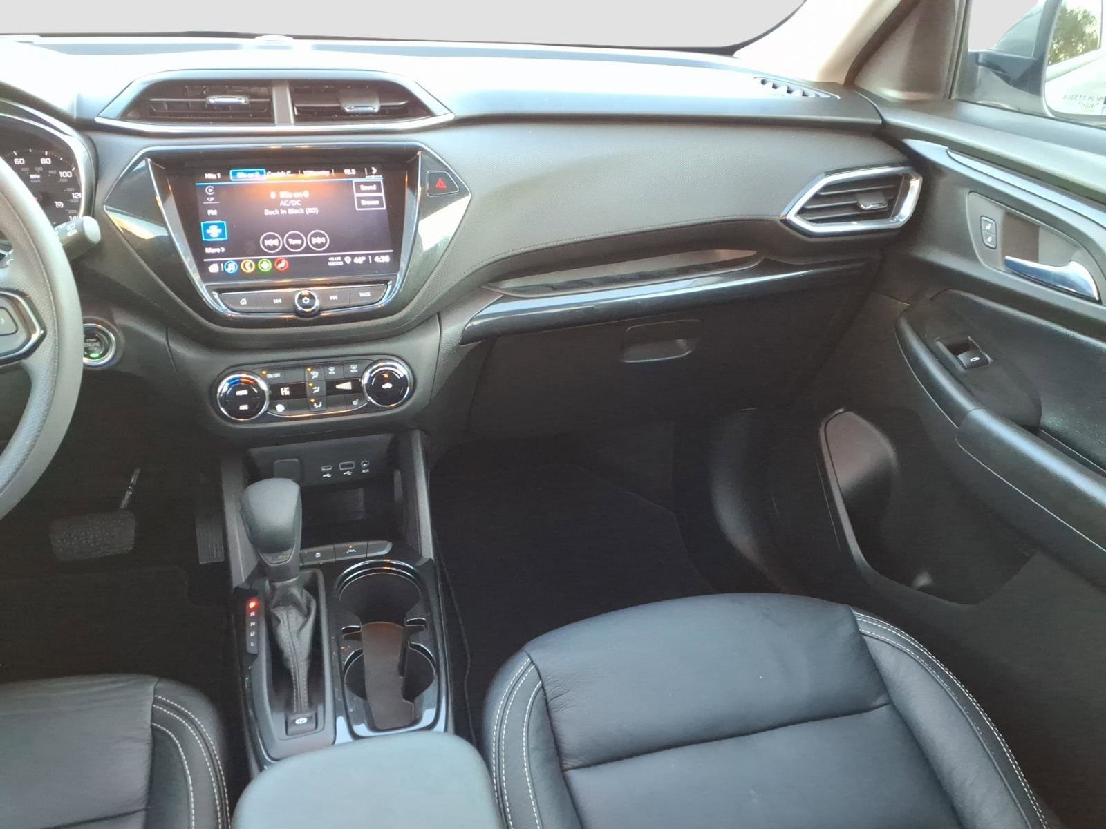 Used 2022 Chevrolet TrailBlazer LT w/ Convenience Package FWD image 10