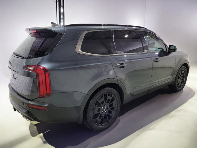 Used 2022 Kia Telluride SX image 28