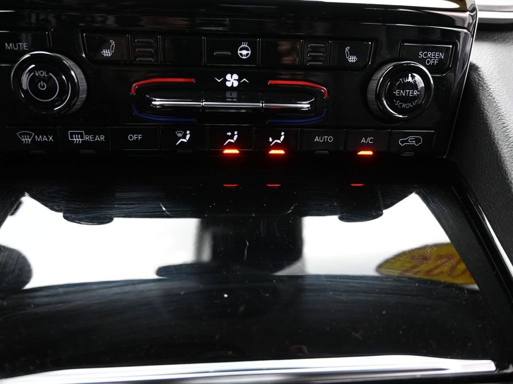 Used 2022 Jeep Grand Cherokee Limited 4xe image 35