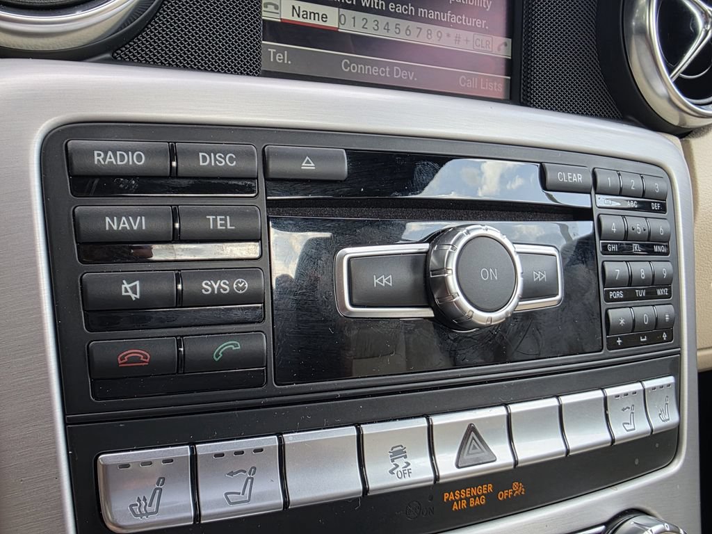 Used 2013 Mercedes-Benz SLK 250 image 34
