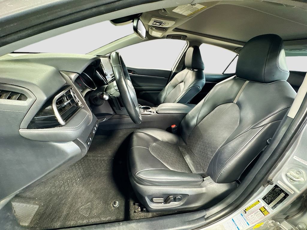 Used 2022 Toyota Camry XSE AWD/4WD image 12
