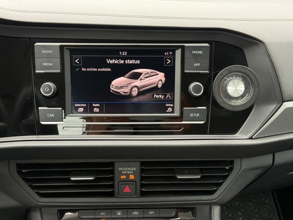 Used 2019 Volkswagen Jetta S w/ Driver Assistance Package image 17