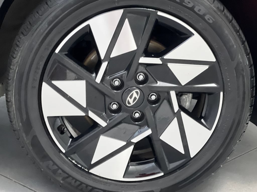 Used 2025 Hyundai Kona SEL FWD image 68