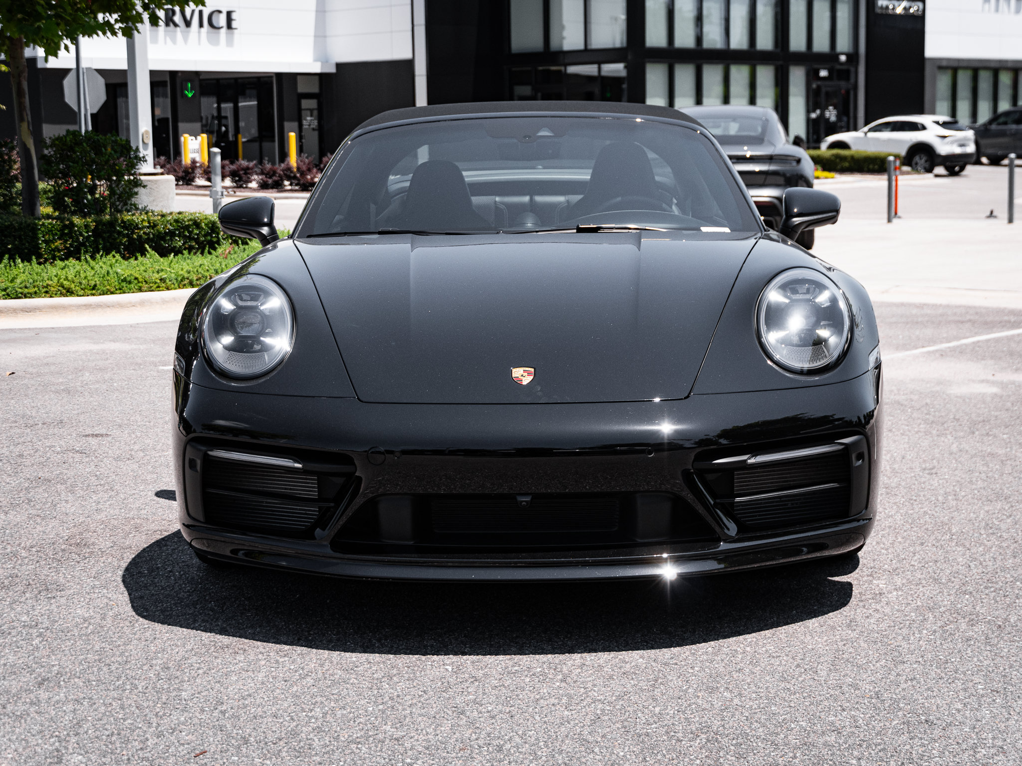 Used 2022 Porsche 911 Targa 4S AWD/4WD image 3