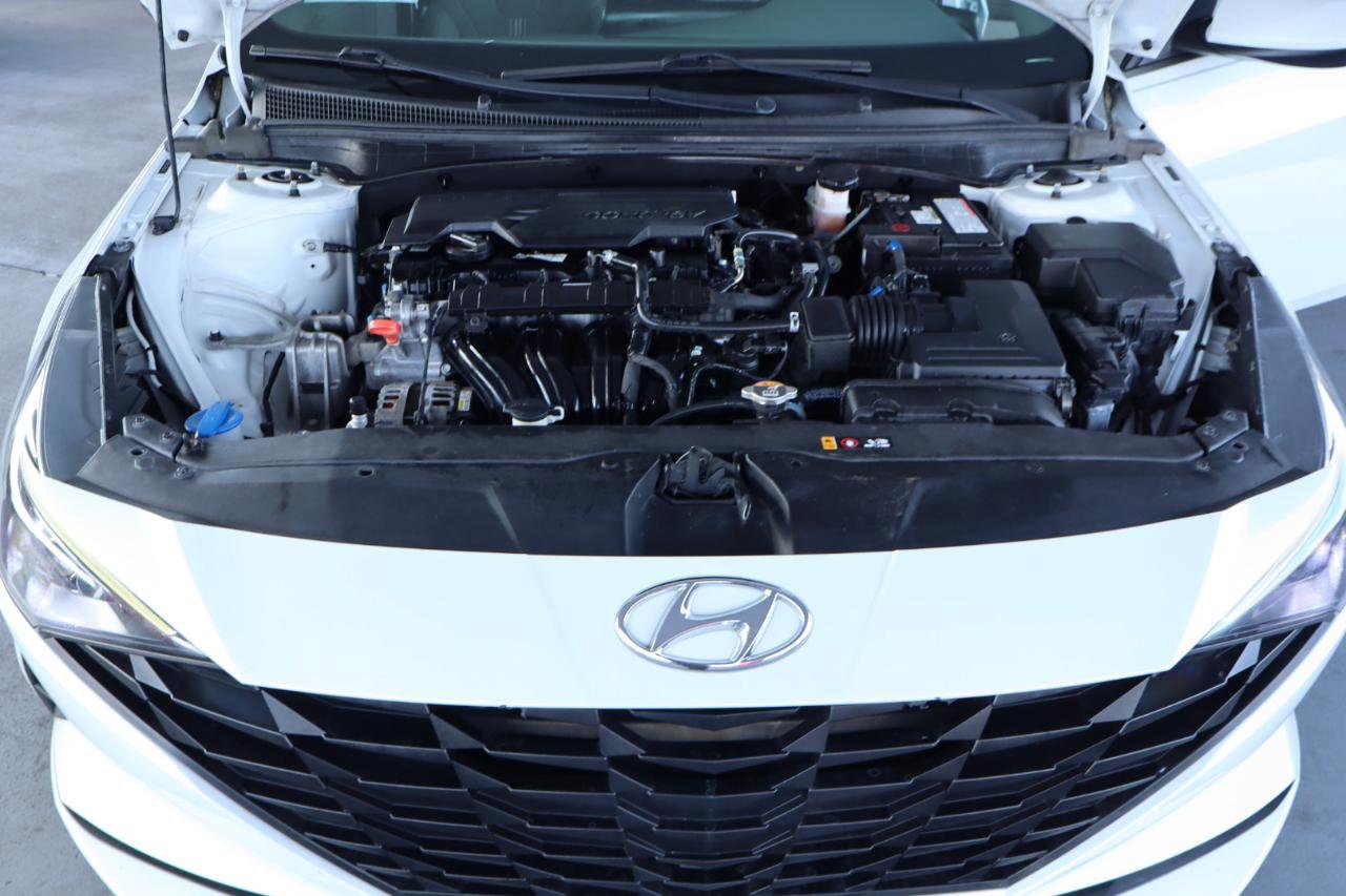 Used 2021 Hyundai Elantra SEL FWD image 37