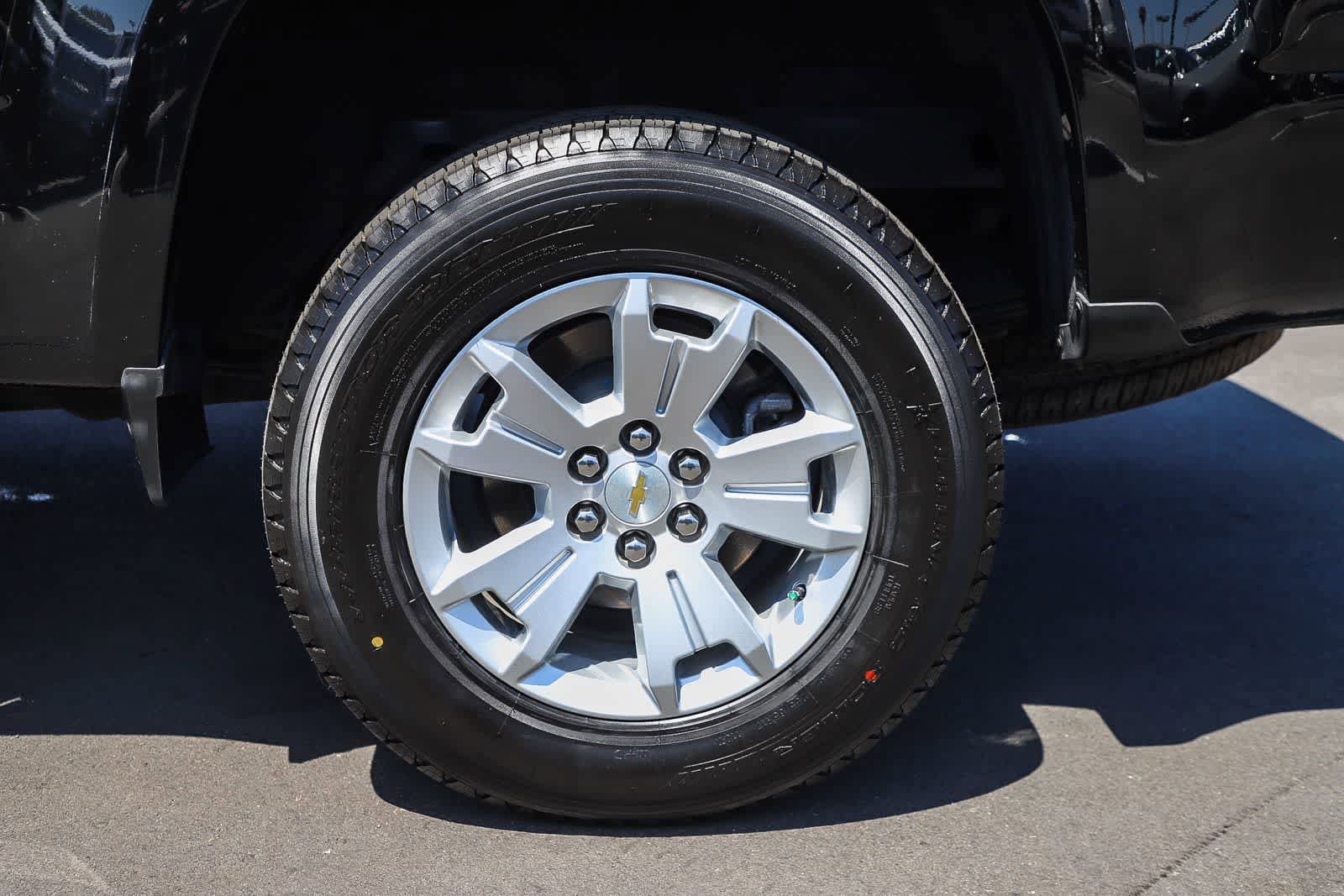 Used 2022 Chevrolet Colorado LT w/ Fleet Safety Package RWD image 9