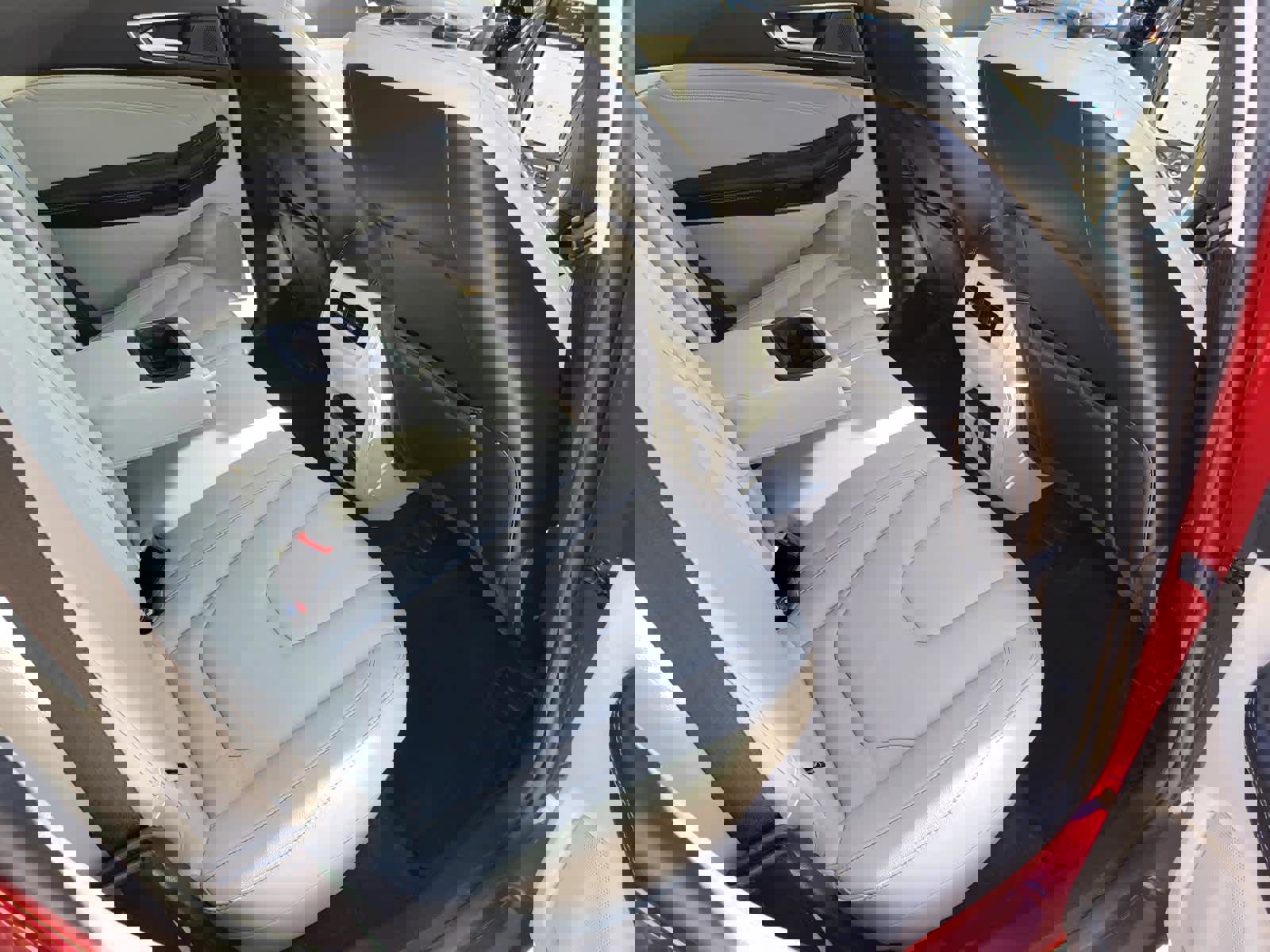 Used 2021 Ford Edge Titanium image 11