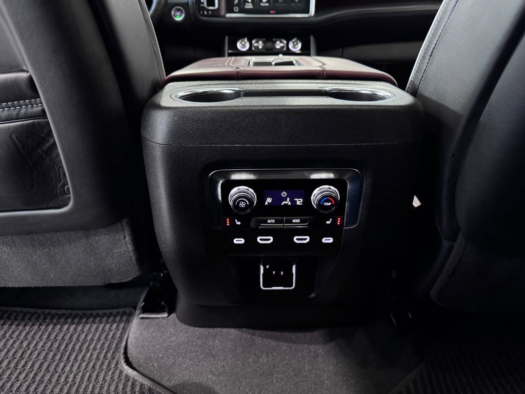 Certified 2024 GMC Yukon Denali Ultimate image 29