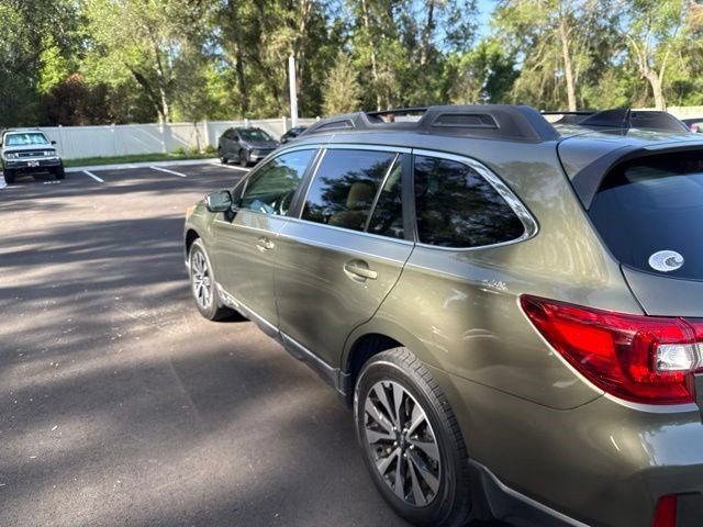 Used 2016 Subaru Outback 2.5i Limited AWD/4WD image 7