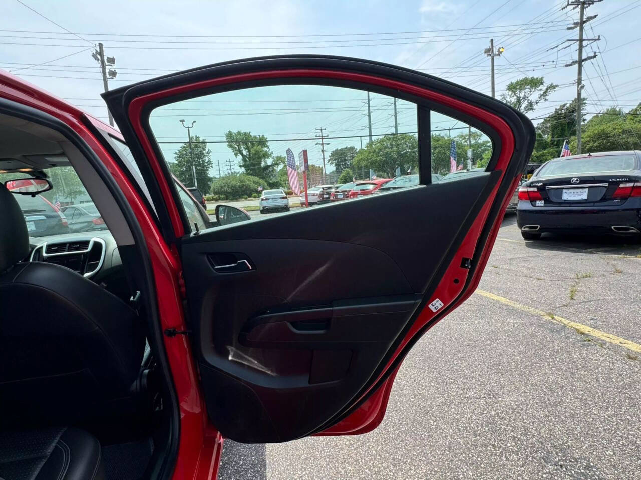 Used 2020 Chevrolet Sonic Premier FWD image 15