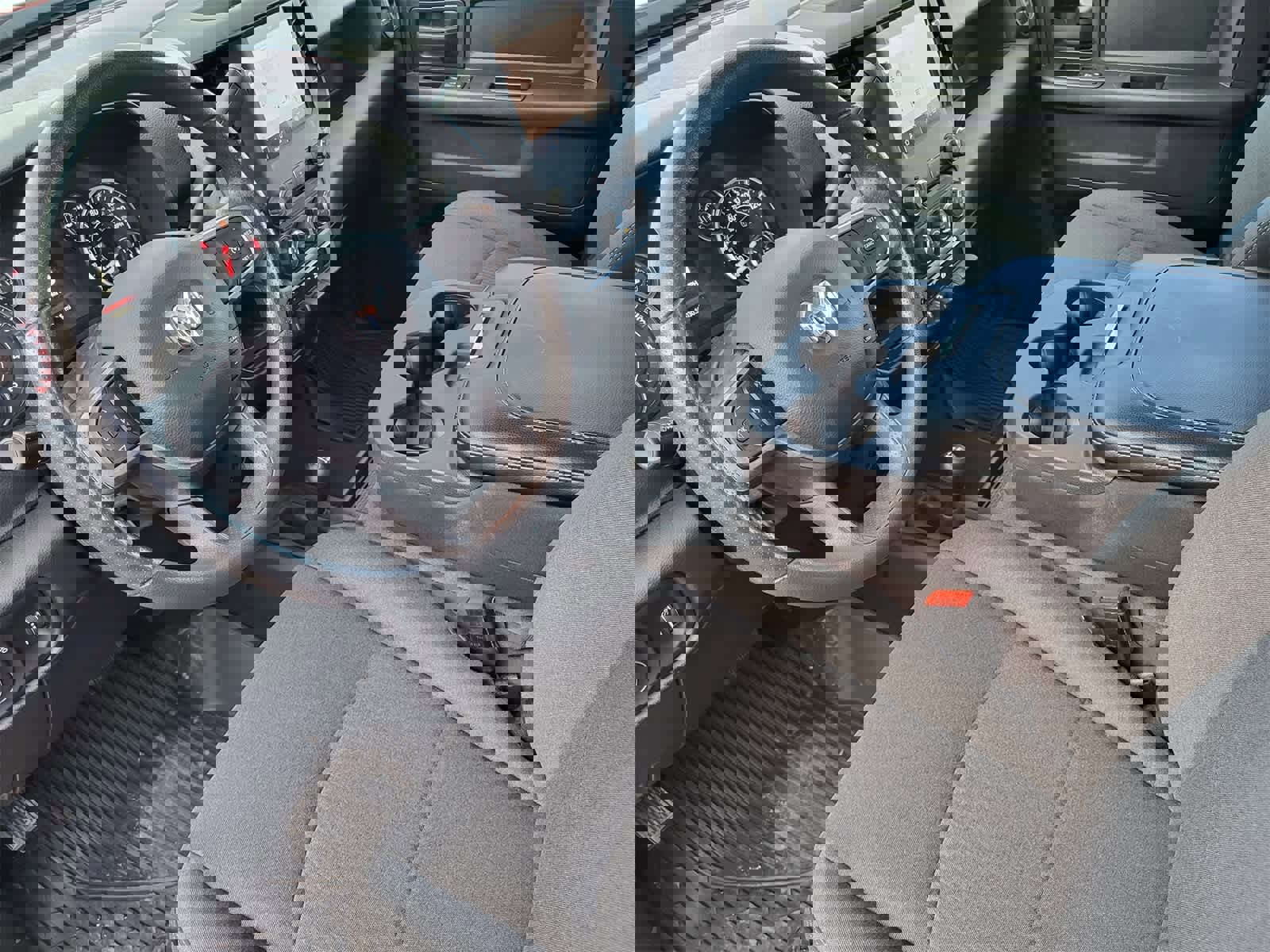 Used 2024 RAM 2500 Tradesman w/ Chrome Appearance Group image 13