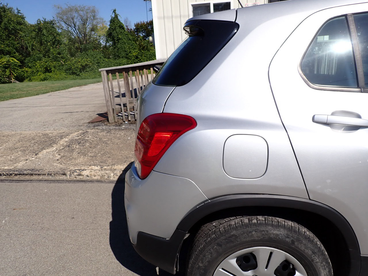 Used 2017 Chevrolet Trax LS image 14