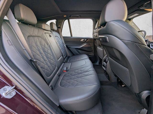 Certified 2025 BMW X5 xDrive40i w/ Parking Assistance Package image 22