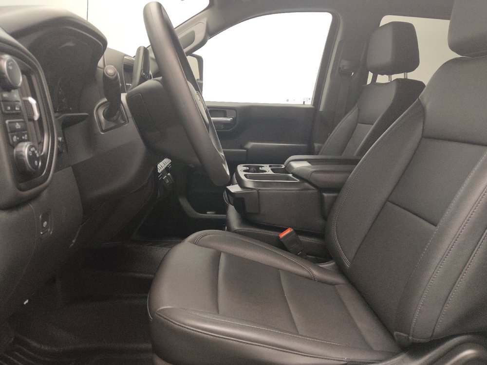 Used 2023 Chevrolet Silverado 1500 W/T w/ WT Value Package AWD/4WD image 17