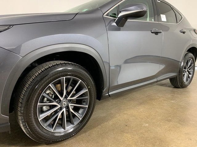 Used 2025 Lexus NX 350 AWD w/ Accessory Package (2T) image 2