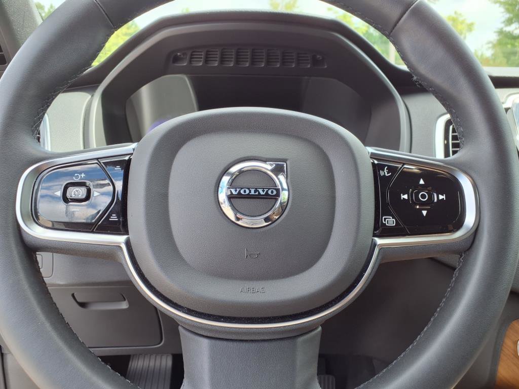 Certified 2023 Volvo XC90 T8 Plus w/ Protection Package Premier image 26