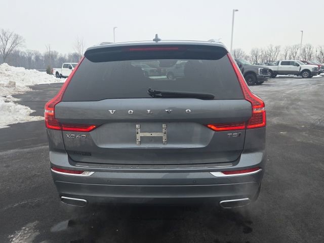 Used 2021 Volvo XC60 T5 Inscription image 11