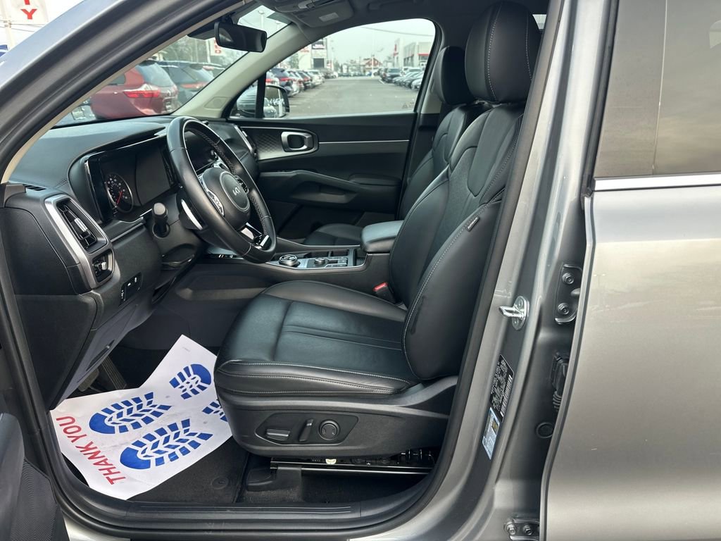 Used 2022 Kia Sorento S image 9