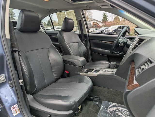 Used 2014 Subaru Legacy 2.5i Limited w/ Moonroof Package image 31