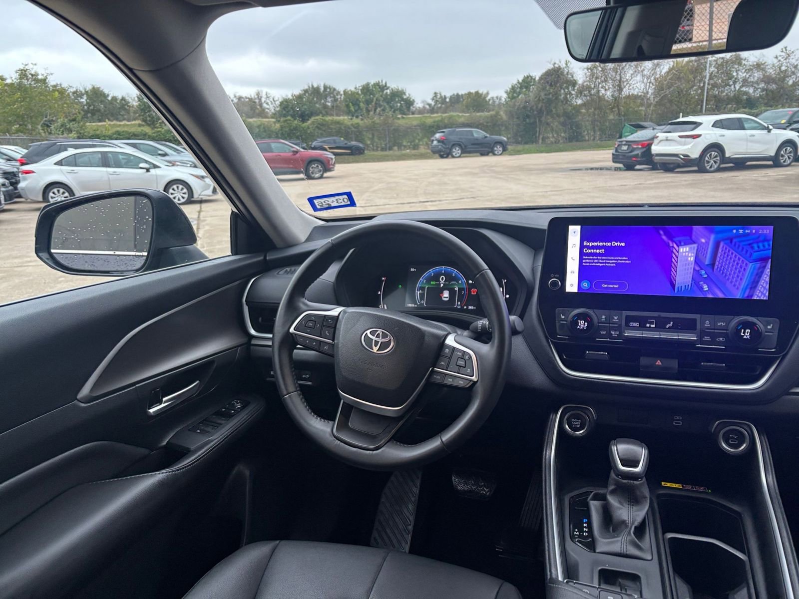 Used 2025 Toyota Grand Highlander FWD image 35