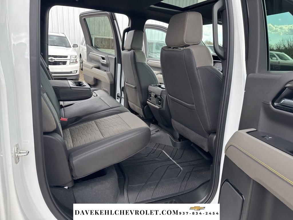 Used 2025 Chevrolet Silverado 1500 ZR2 w/ Technology Package image 25