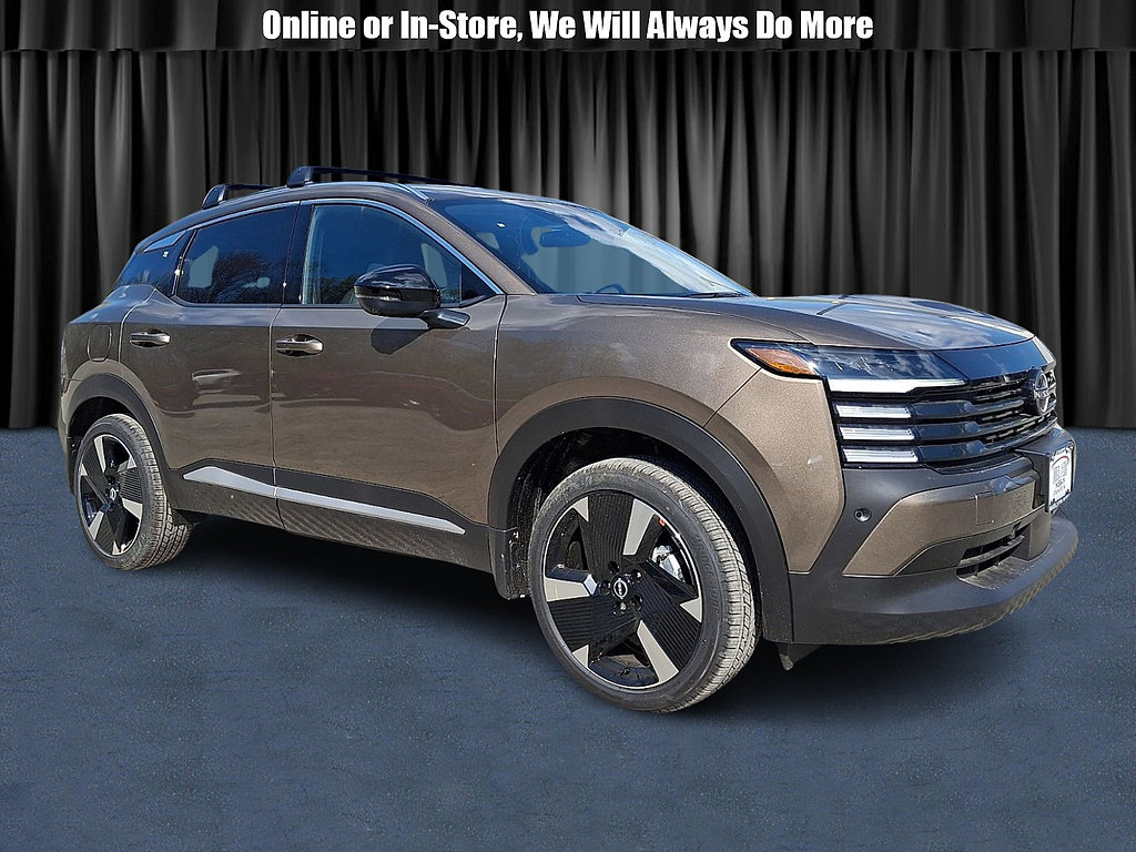 New 2026 Nissan Kicks SR w/ Cold Weather Package