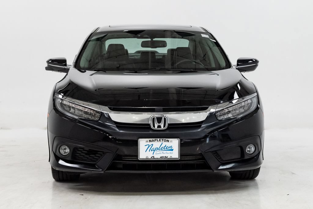 Used 2016 Honda Civic Touring image 4