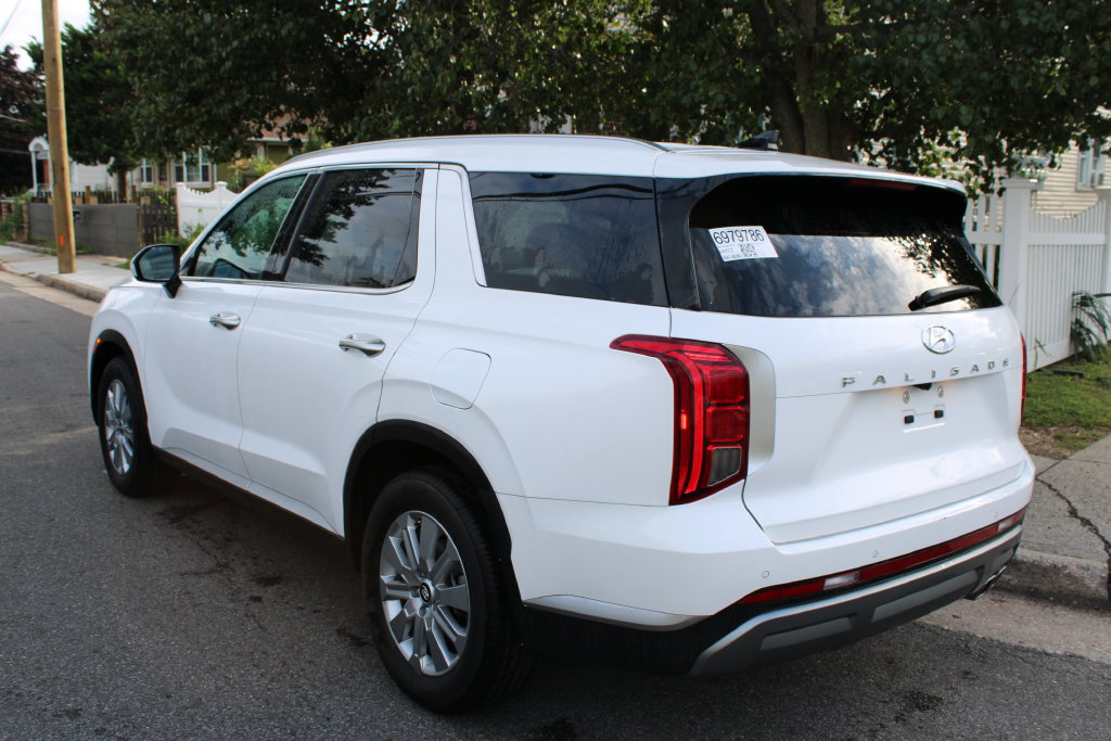 Used 2025 Hyundai Palisade SEL FWD image 8
