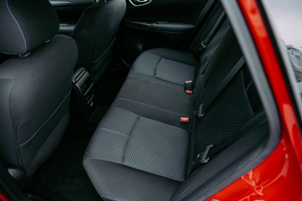 Used 2018 Nissan Sentra SR image 12