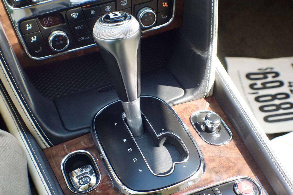 Used 2018 Bentley Flying Spur S V8 AWD/4WD image 35