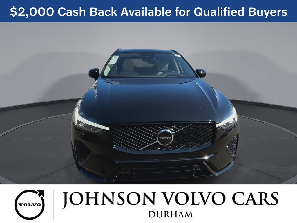 New 2026 Volvo XC60 T8 Ultra w/ Climate Package AWD/4WD image 3
