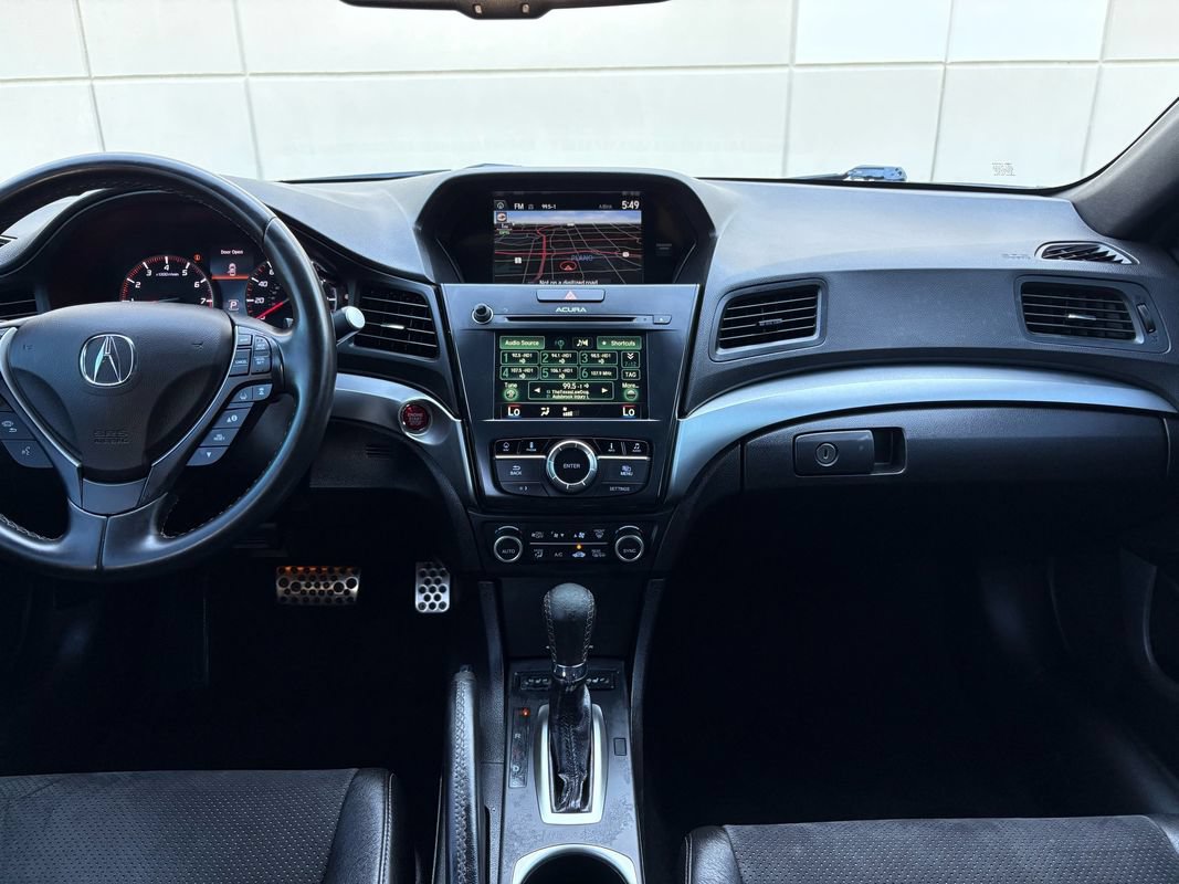 Used 2018 Acura ILX FWD image 14