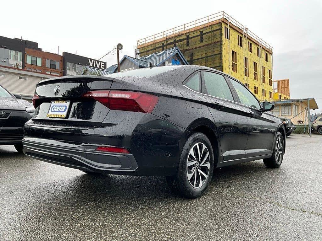 Certified 2023 Volkswagen Jetta S image 8